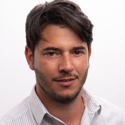 Moti  Erdeapel
